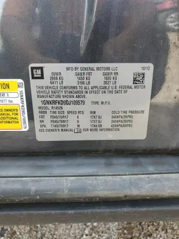 2013 CHEVROLET TRAVERSE LS  