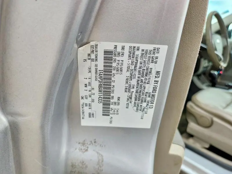 2010 FORD FOCUS SE  