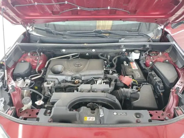 2019 TOYOTA RAV4 XLE  