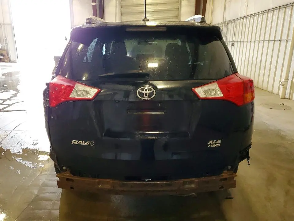 2014 TOYOTA RAV4 XLE  