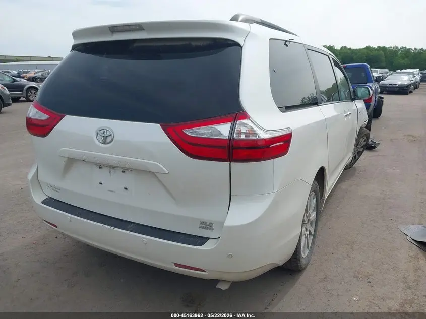 2016 TOYOTA SIENNA XLE PREMIUM 7 PASSENGER