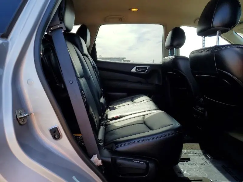 2020 NISSAN PATHFINDER SL  