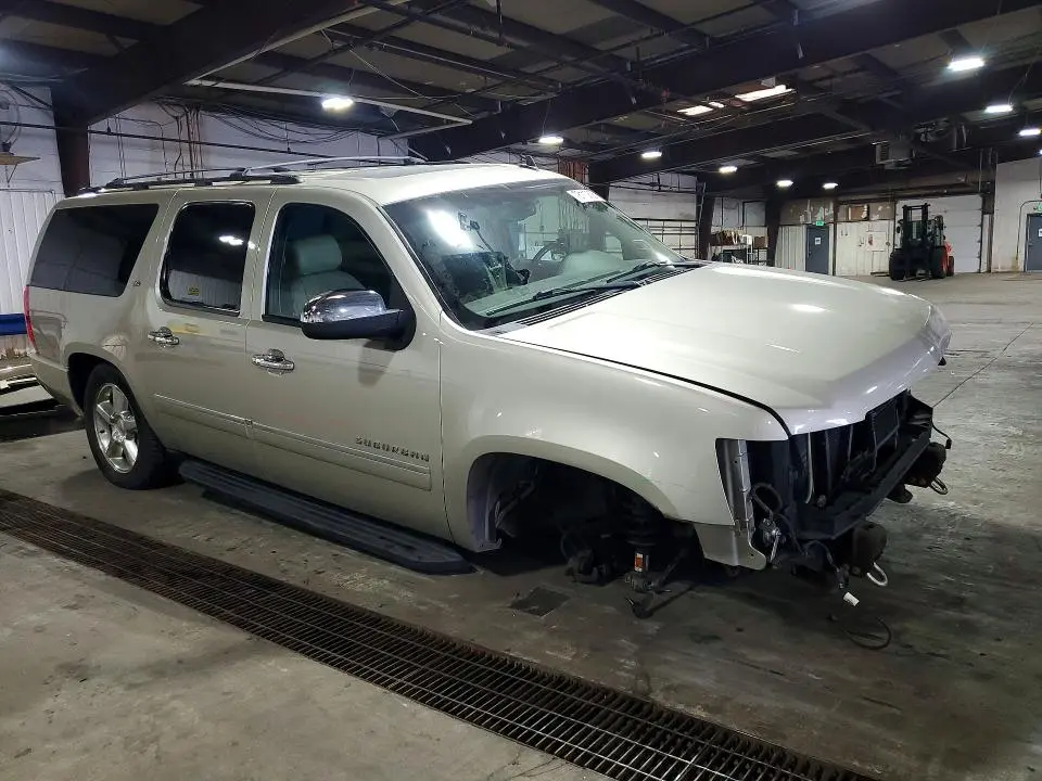 2014 CHEVROLET SUBURBAN K1500 LTZ  
