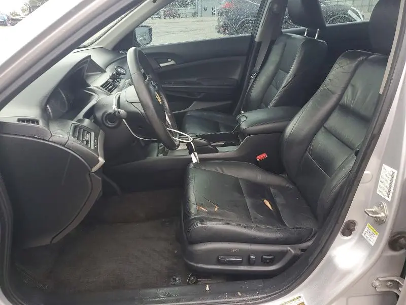2011 HONDA ACCORD SE  