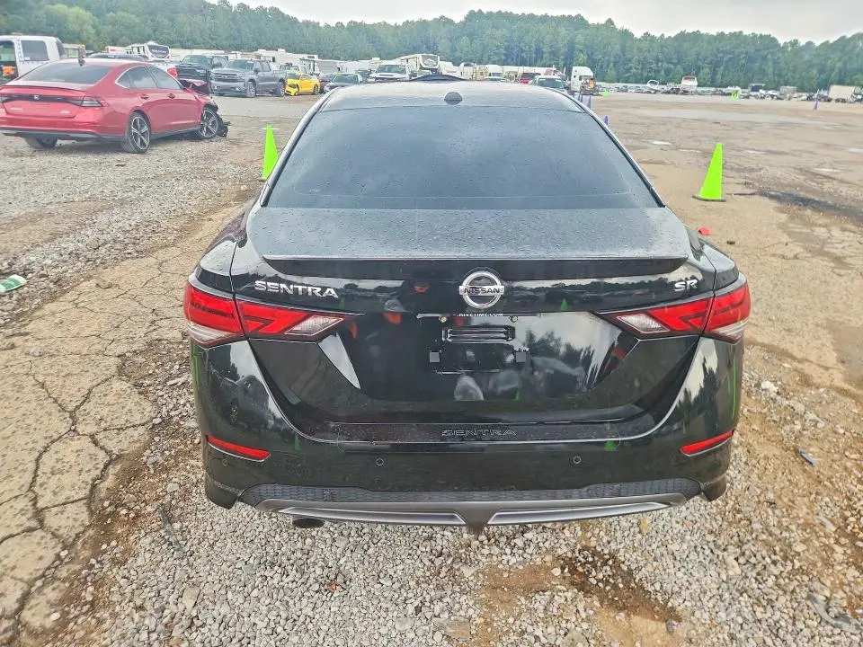 2021 NISSAN SENTRA SR  
