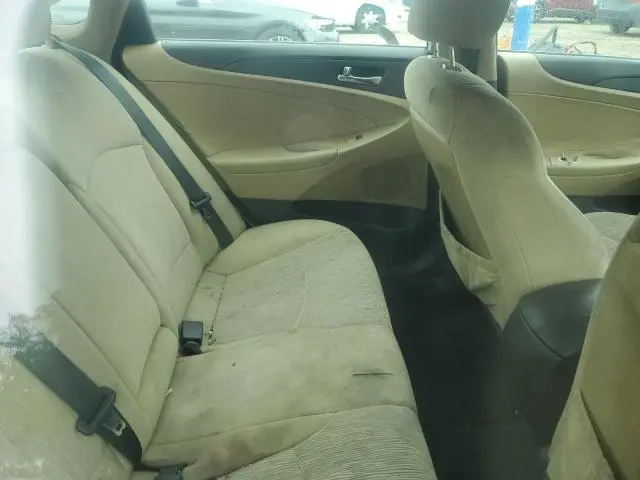 2012 HYUNDAI SONATA GLS  