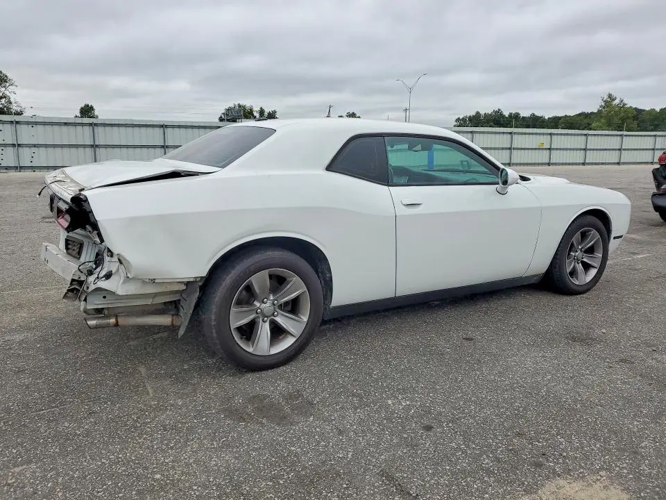 2020 DODGE CHALLENGER SXT  