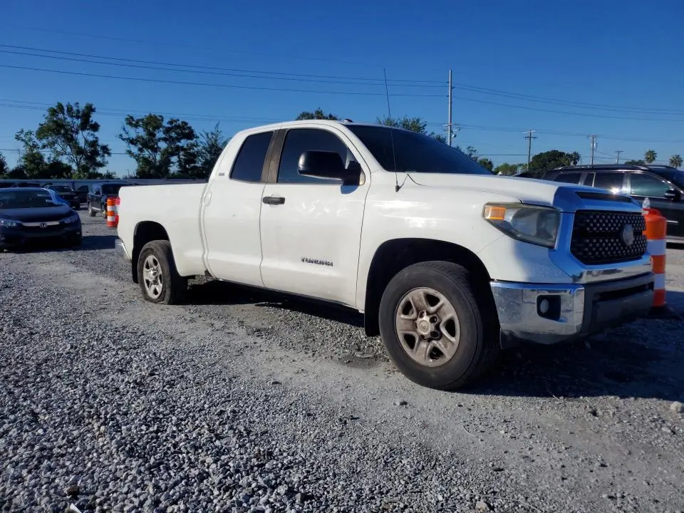 2019 TOYOTA TUNDRA SR5  