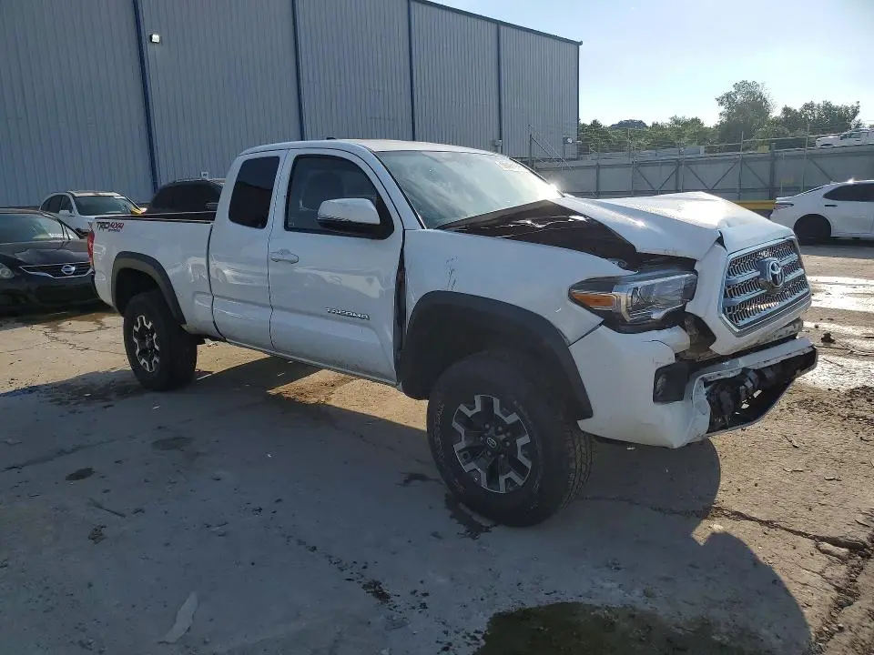 2017 TOYOTA TACOMA TRD OFF-ROAD  