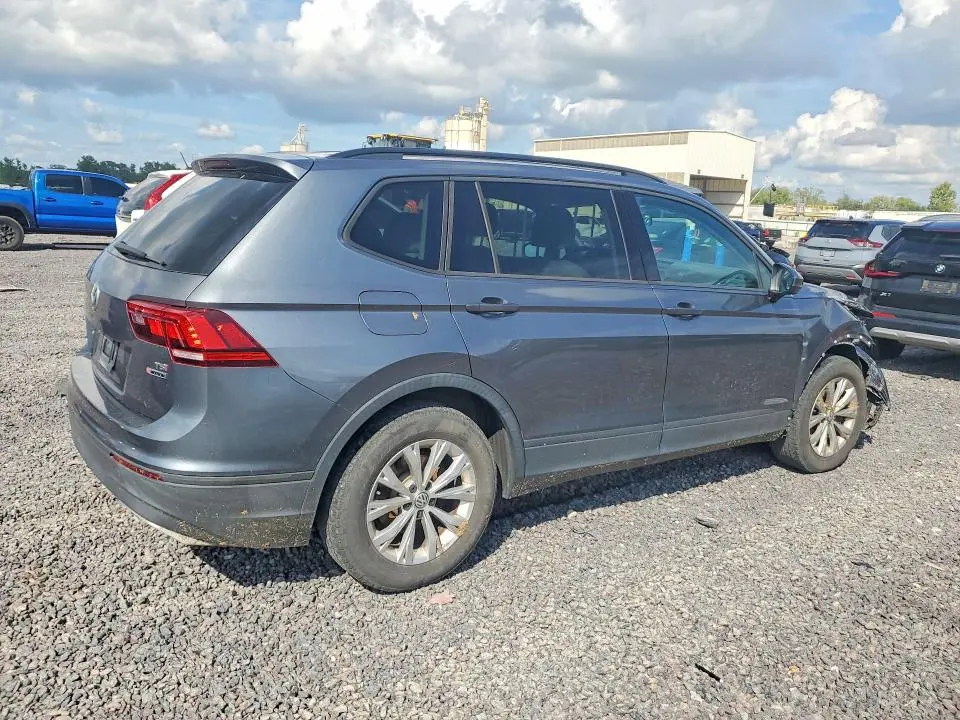 2018 VOLKSWAGEN TIGUAN S  