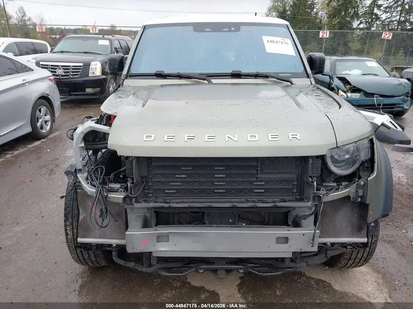 2022 LAND ROVER DEFENDER 110 SE
