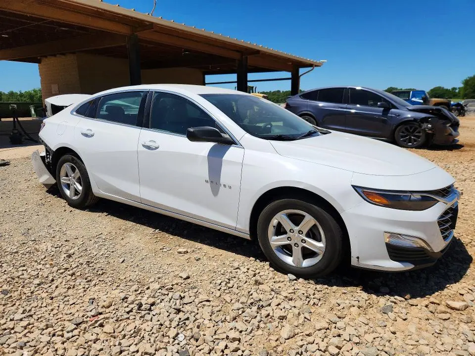 2019 CHEVROLET MALIBU LS  