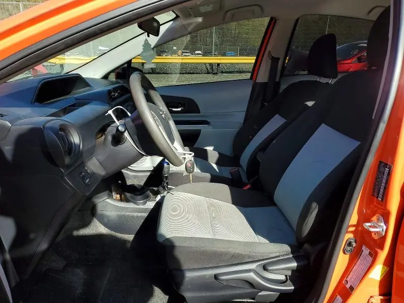 2014 TOYOTA PRIUS C TWO  