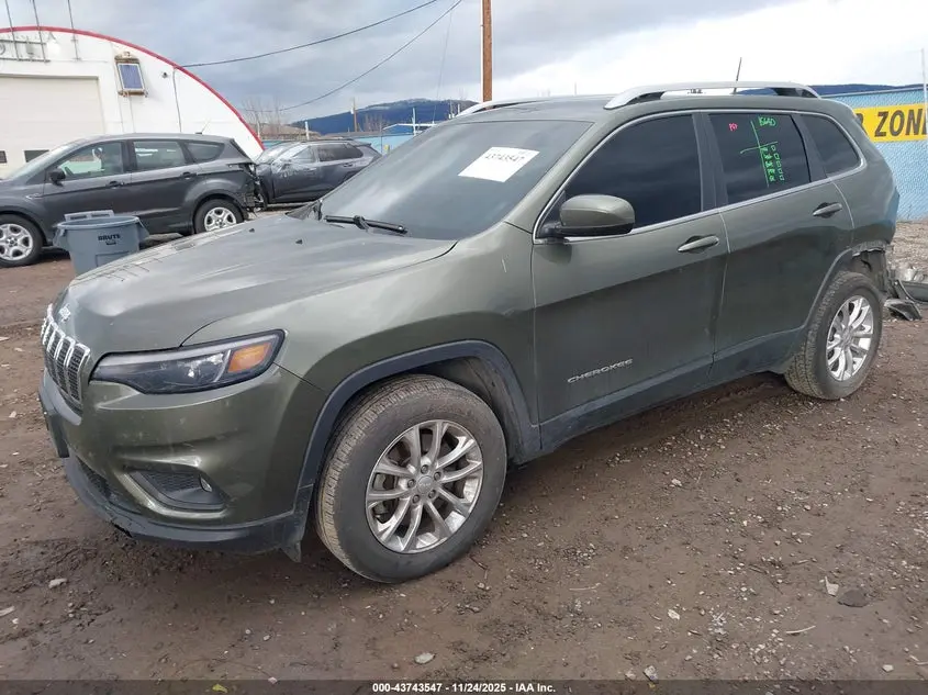2019 JEEP CHEROKEE LATITUDE 4X4