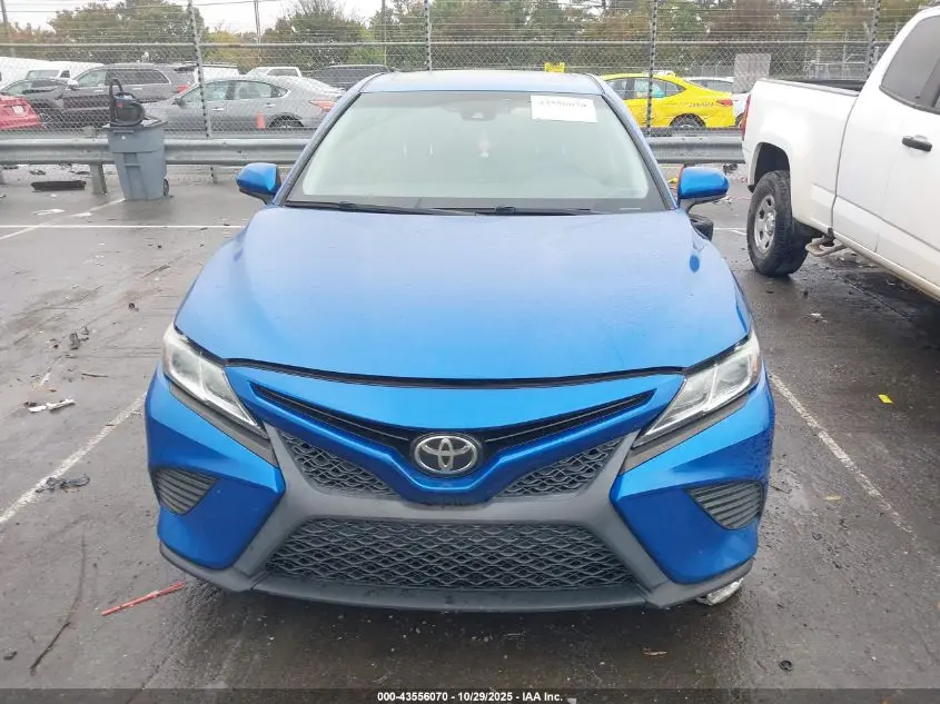 2018 TOYOTA CAMRY SE