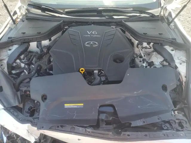 2019 INFINITI Q50 LUXE  