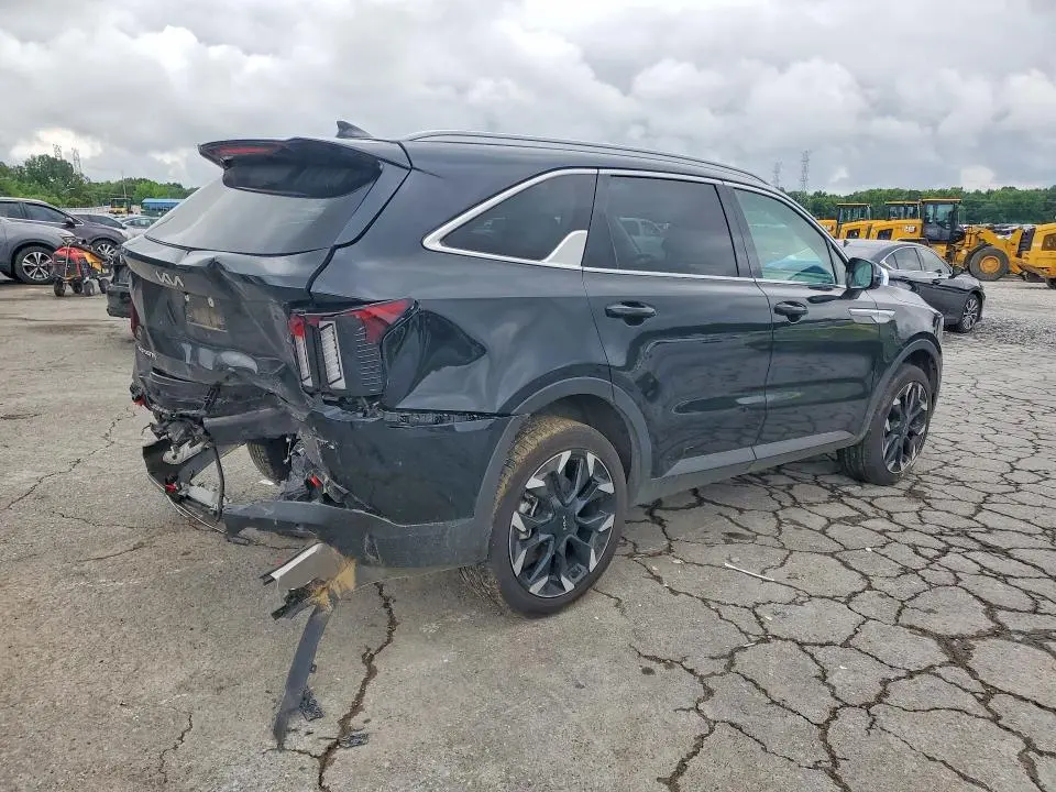 2025 KIA SORENTO EX  