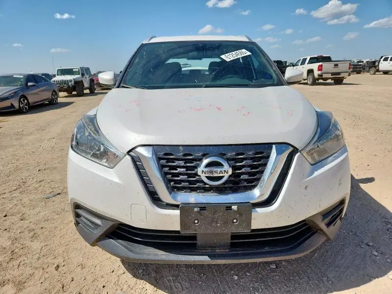 2020 NISSAN KICKS SV  