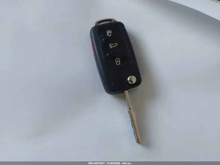 2012 VOLKSWAGEN PASSAT 2.5L SE