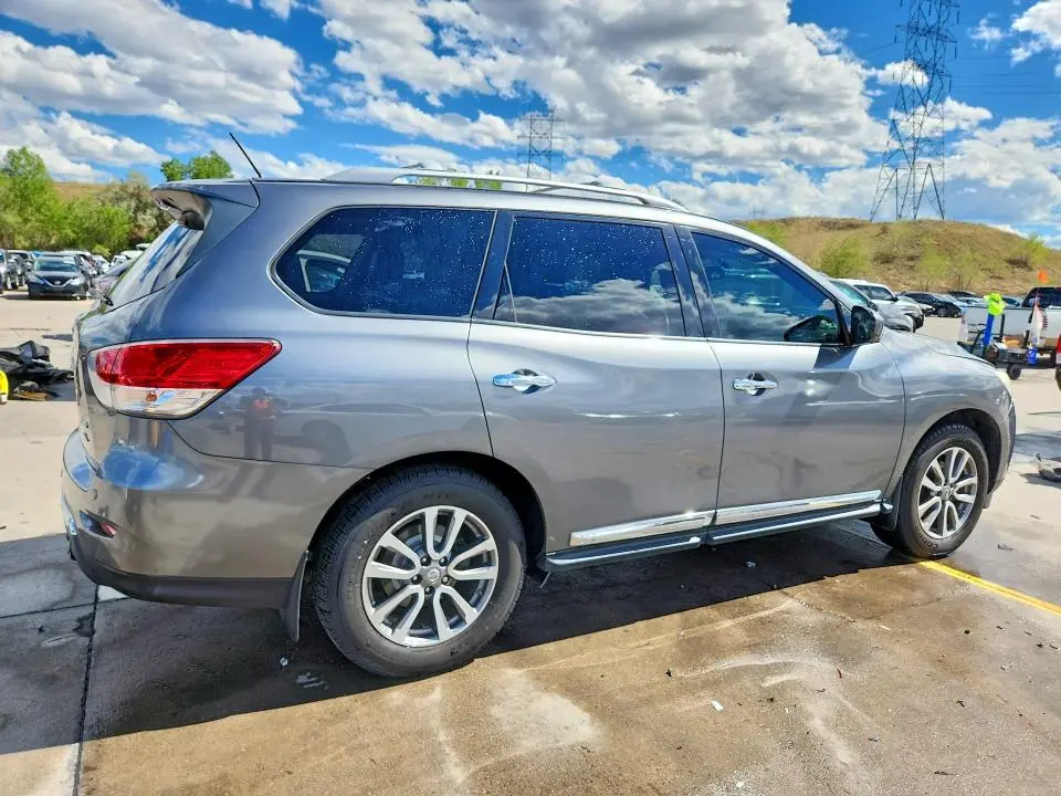 2015 NISSAN PATHFINDER S  