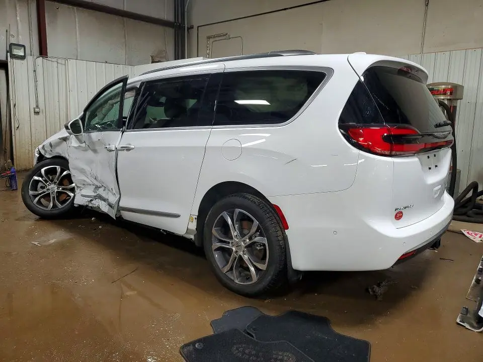 2022 CHRYSLER PACIFICA PINNACLE  