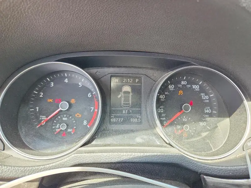 2017 VOLKSWAGEN PASSAT SE  