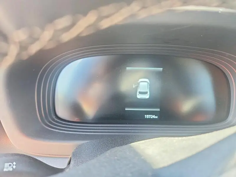 2025 HYUNDAI VENUE   