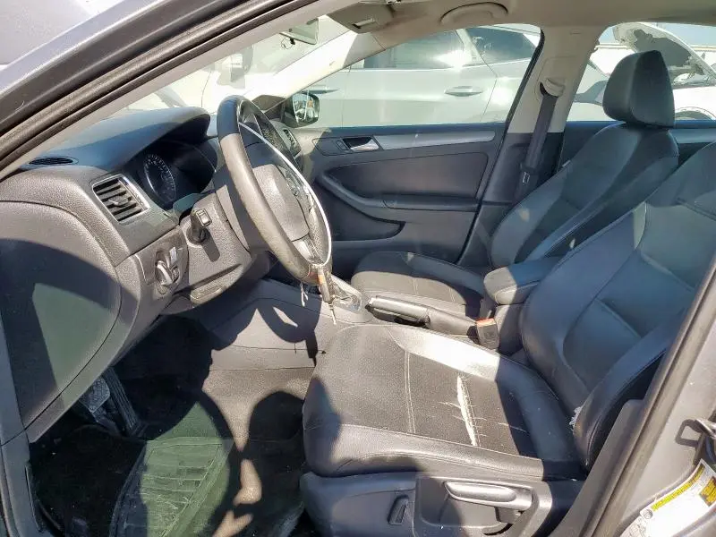 2013 VOLKSWAGEN JETTA TDI  