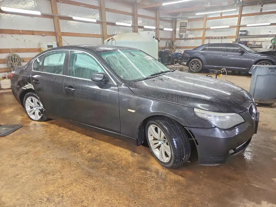 2010 BMW 528 I  