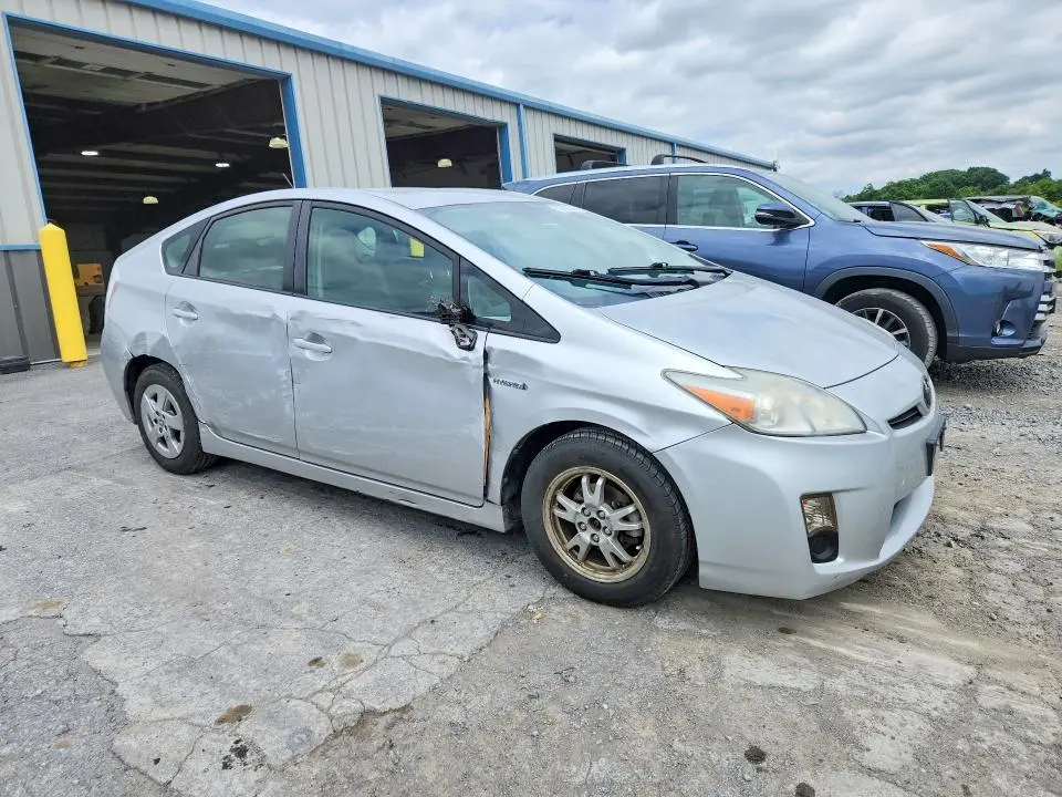 2011 TOYOTA PRIUS FOUR  