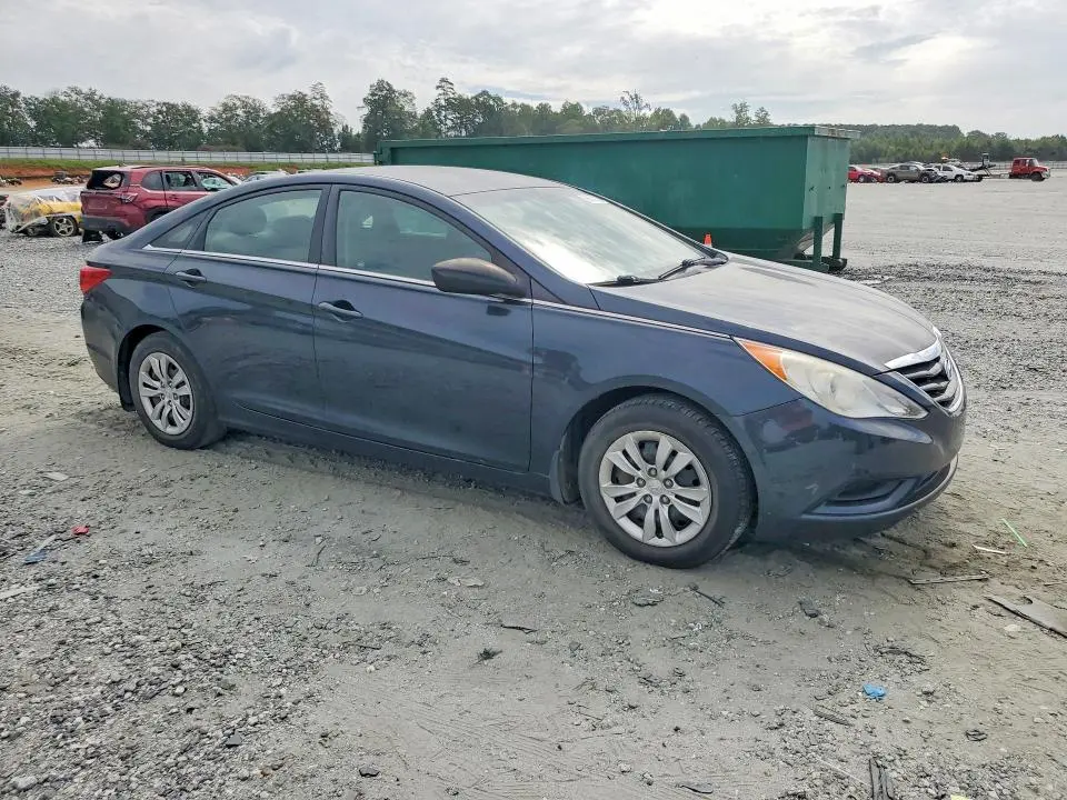2013 HYUNDAI SONATA GLS  
