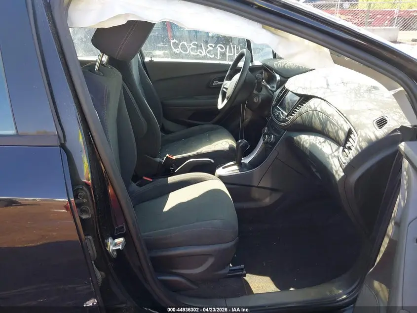 2020 CHEVROLET TRAX FWD LS