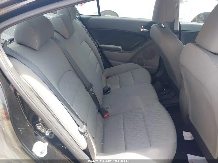 2015 KIA FORTE LX
