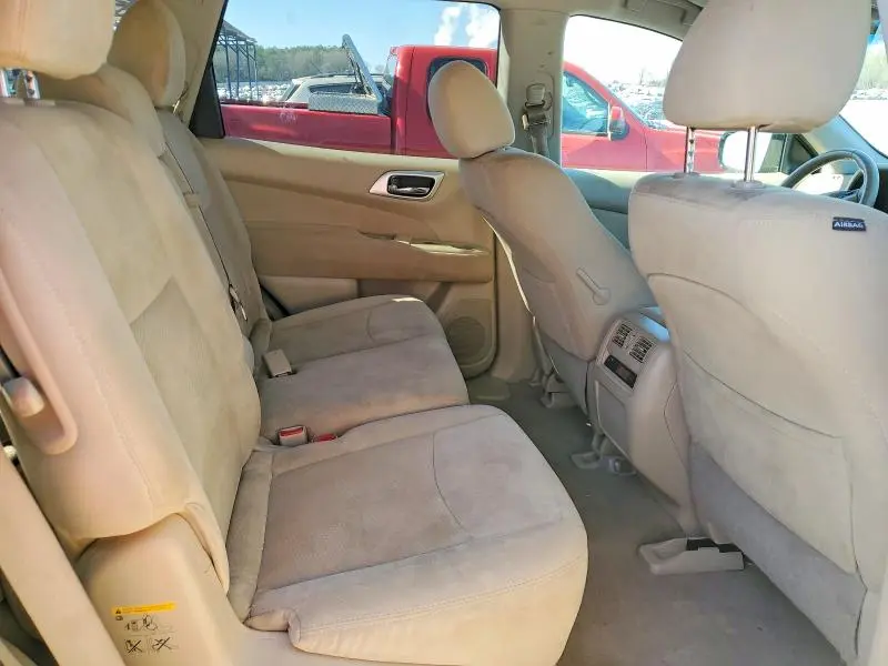 2014 NISSAN PATHFINDER S  