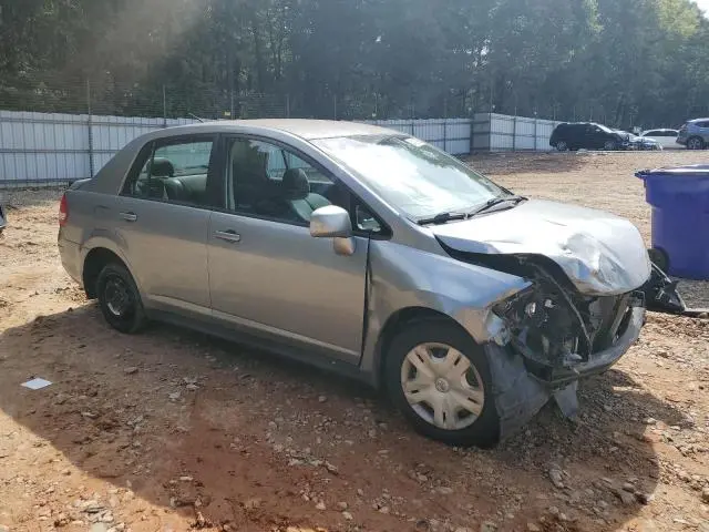 2010 NISSAN VERSA S  
