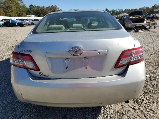 2010 TOYOTA CAMRY BASE  