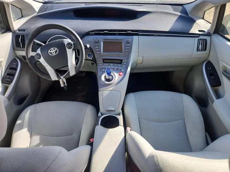 2013 TOYOTA PRIUS THREE  