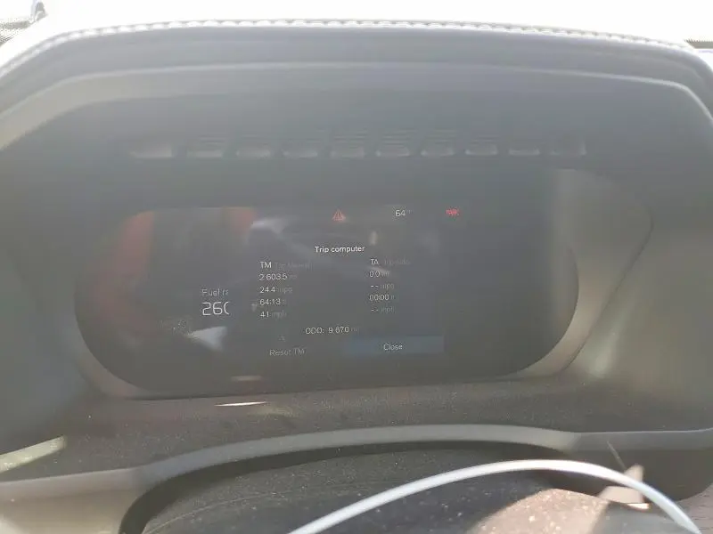 2025 VOLVO XC90 CORE  