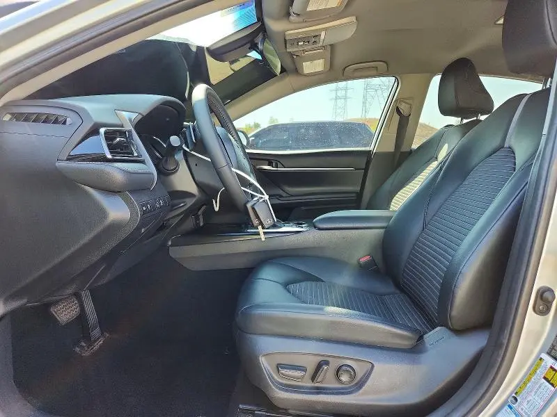 2020 TOYOTA CAMRY SE NIGHTSHADE  