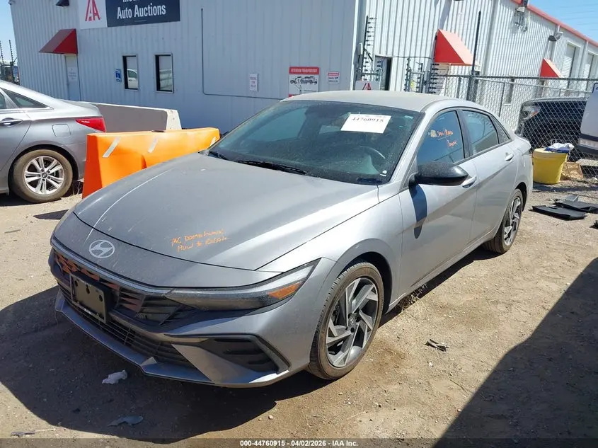 2025 HYUNDAI ELANTRA SEL SPORT