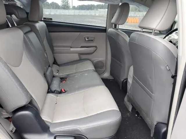 2015 TOYOTA PRIUS V   