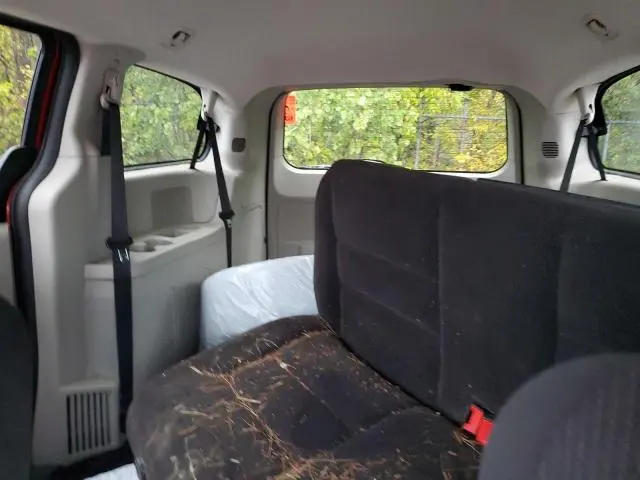 2014 DODGE GRAND CARAVAN SE  