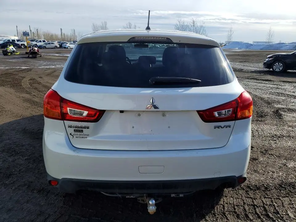 2016 MITSUBISHI RVR SE  
