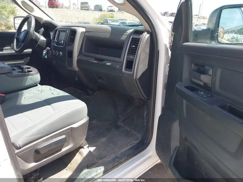 2018 RAM 1500 TRADESMAN  4X4 5'7 BOX