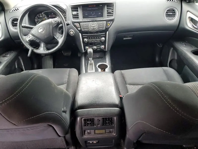 2019 NISSAN PATHFINDER SV  