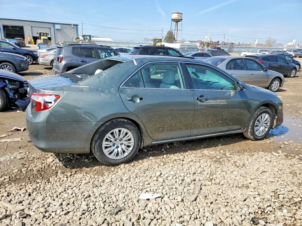 2012 TOYOTA CAMRY LE  