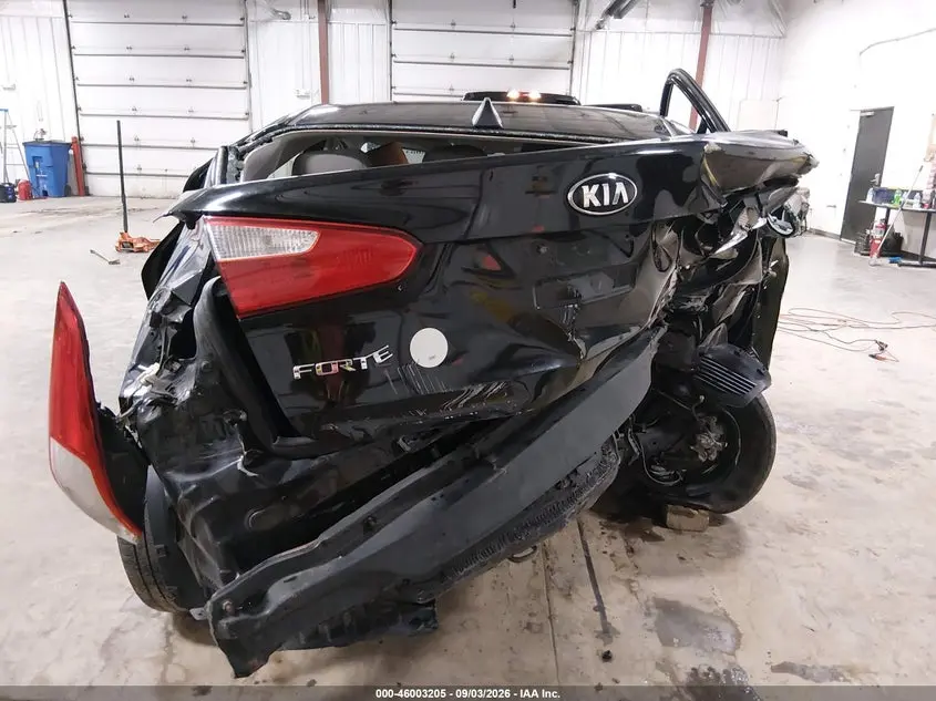 2015 KIA FORTE LX