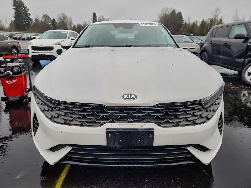 2021 KIA K5 LXS  