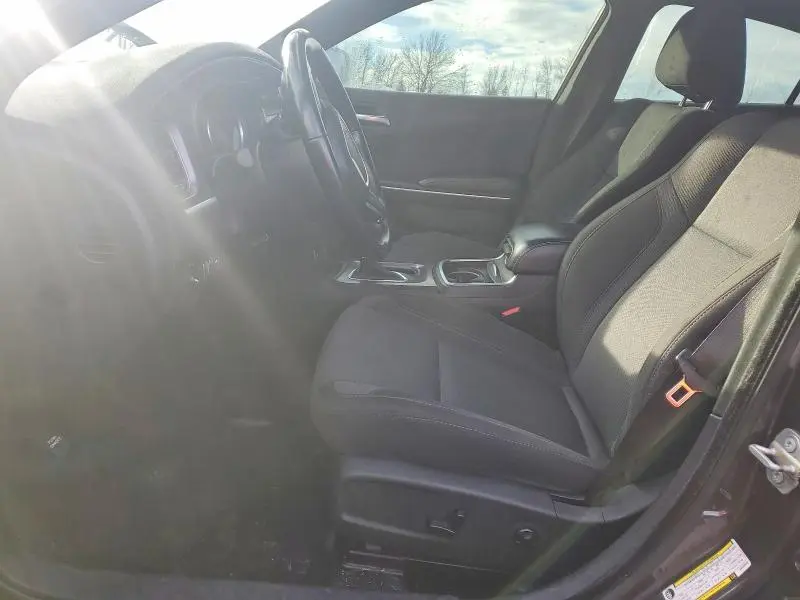 2019 DODGE CHARGER SXT  