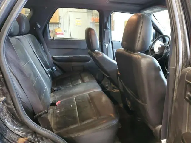 2010 FORD ESCAPE LIMITED  